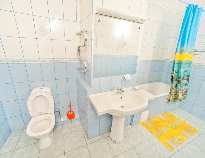 Повышенной комфортности 2-местный 2-комнатный в корпусе 1, с балконом - Пансионат «Сосновая роща» Пицунда