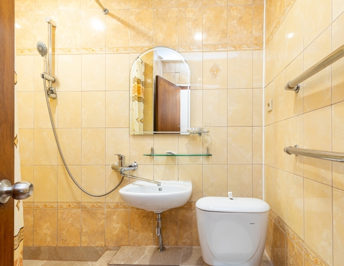 Стандартный 2-местный 1-комнатный без доп. места, с видом на море, корпус 2 - Пансионат «Сосновая роща» Пицунда