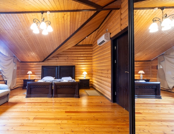 Стандартный 2-местный 1-комнатный "мансардный", корпус 3, этаж 3 - Пансионат «Сосновая роща» Пицунда