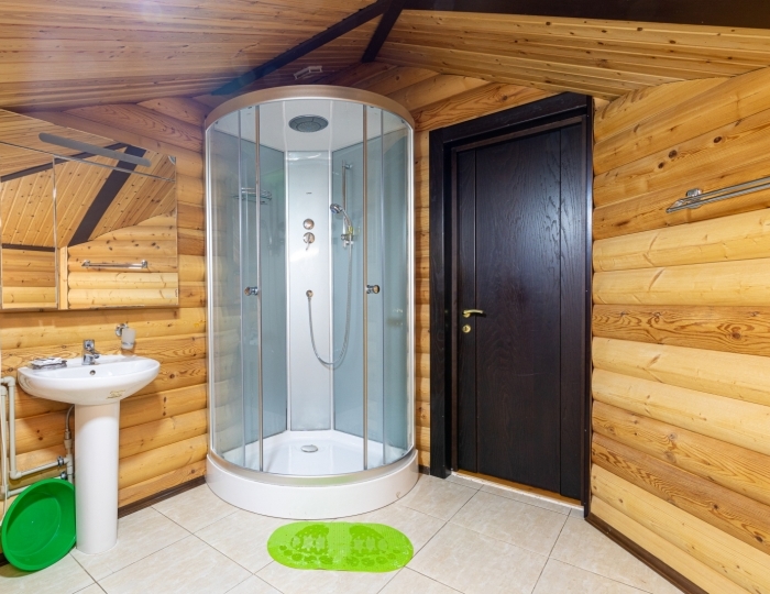 Стандартный 3-местный 1-комнатный "мансардный", корпус 3, этаж 3 - Пансионат «Сосновая роща» Пицунда